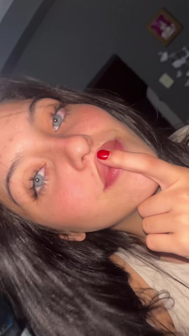 @Cece🍒🪞