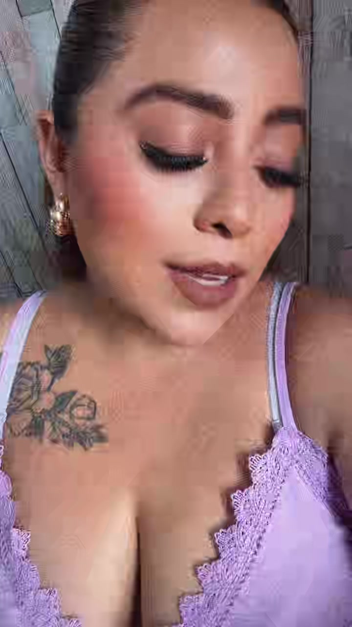 @Lin Vazquez