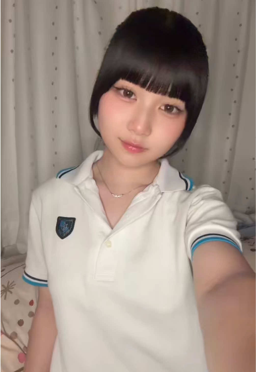 @まひな