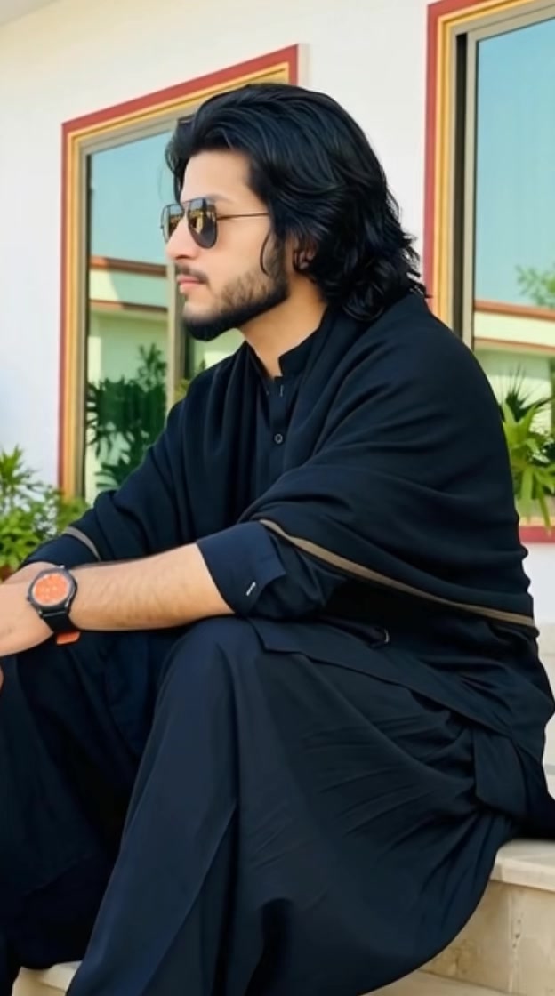 @نیا🦅زی