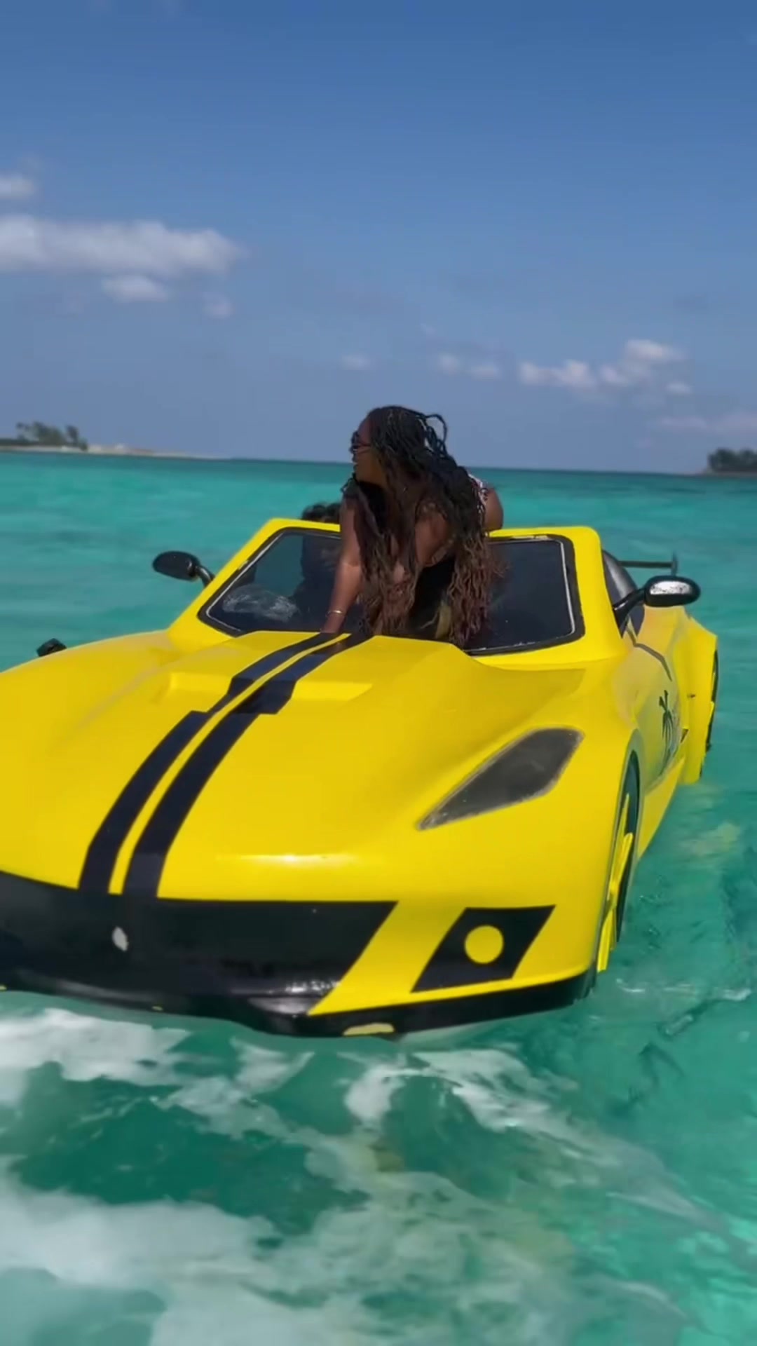 @bahamasjetcar