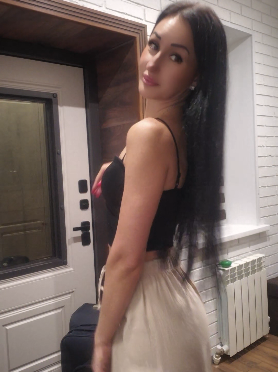 @brunettka-@@@