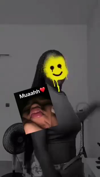 @twin_stella