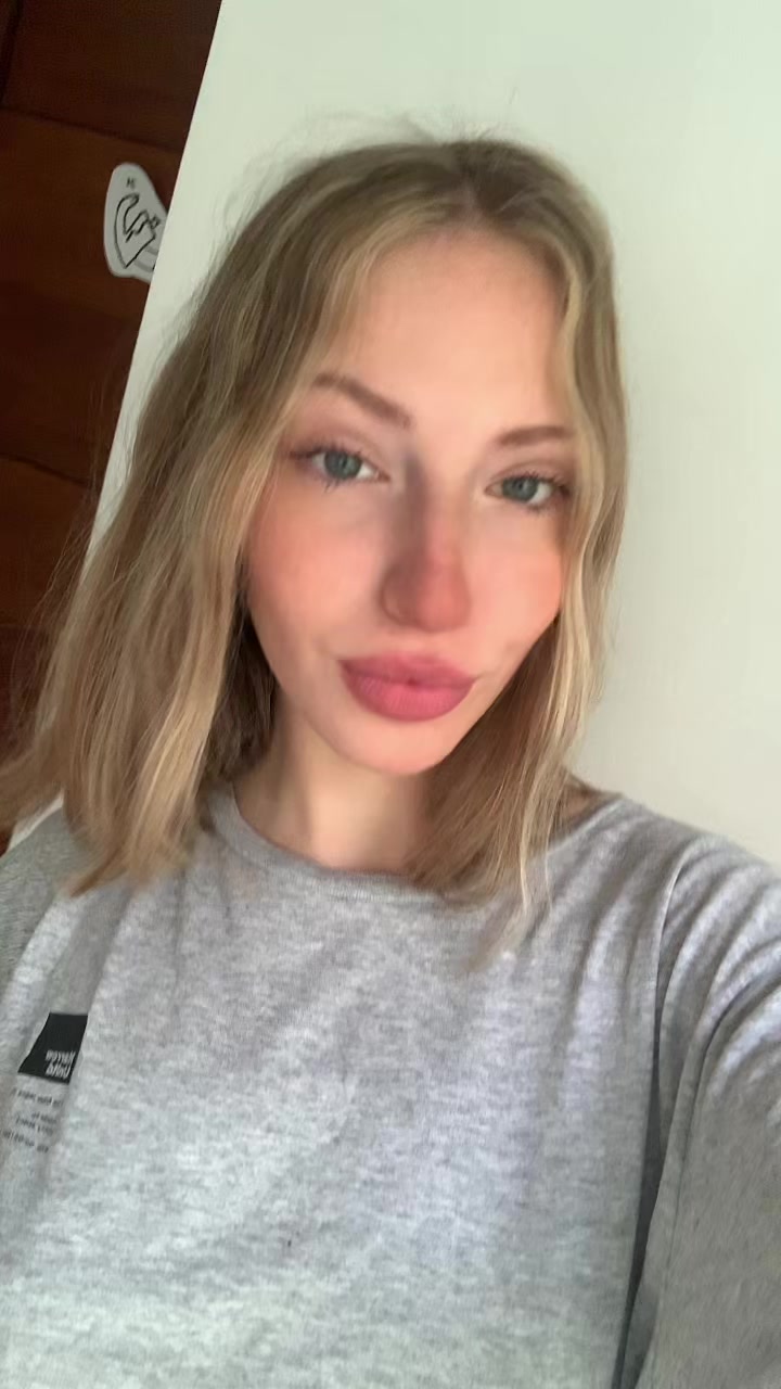 @celes_m