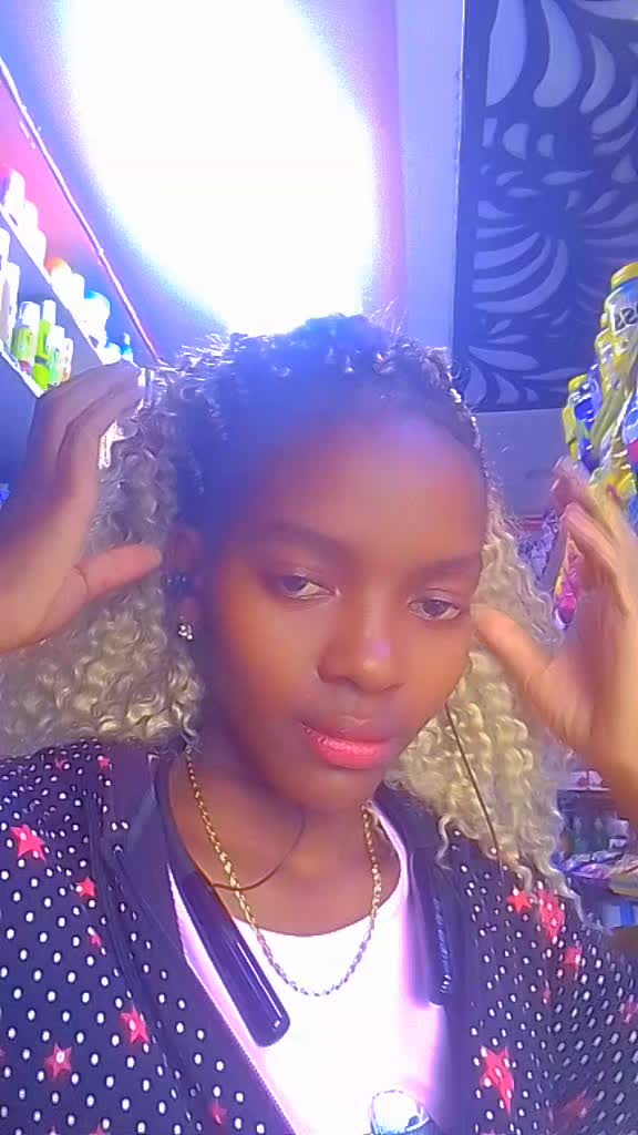 @RUPEY🥰😘