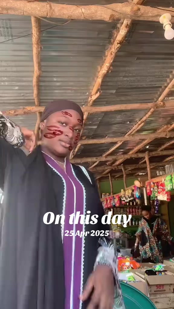 @FATHIAT🥳💯🌺🌸
