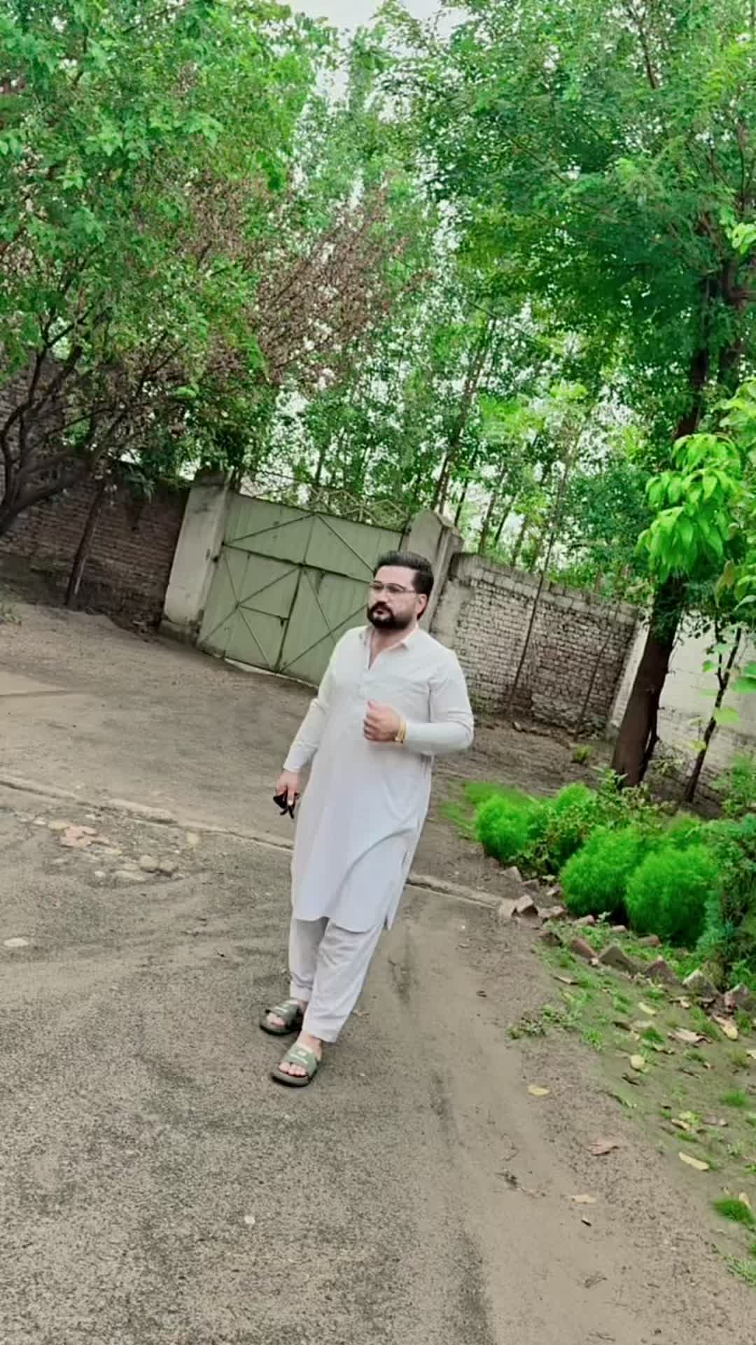 @👑 Murad Ali 👑