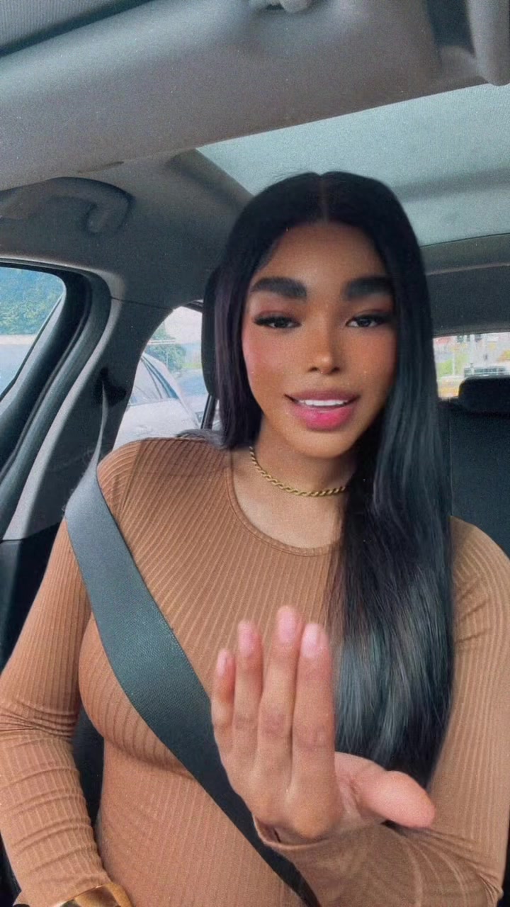 @Karenramosmr