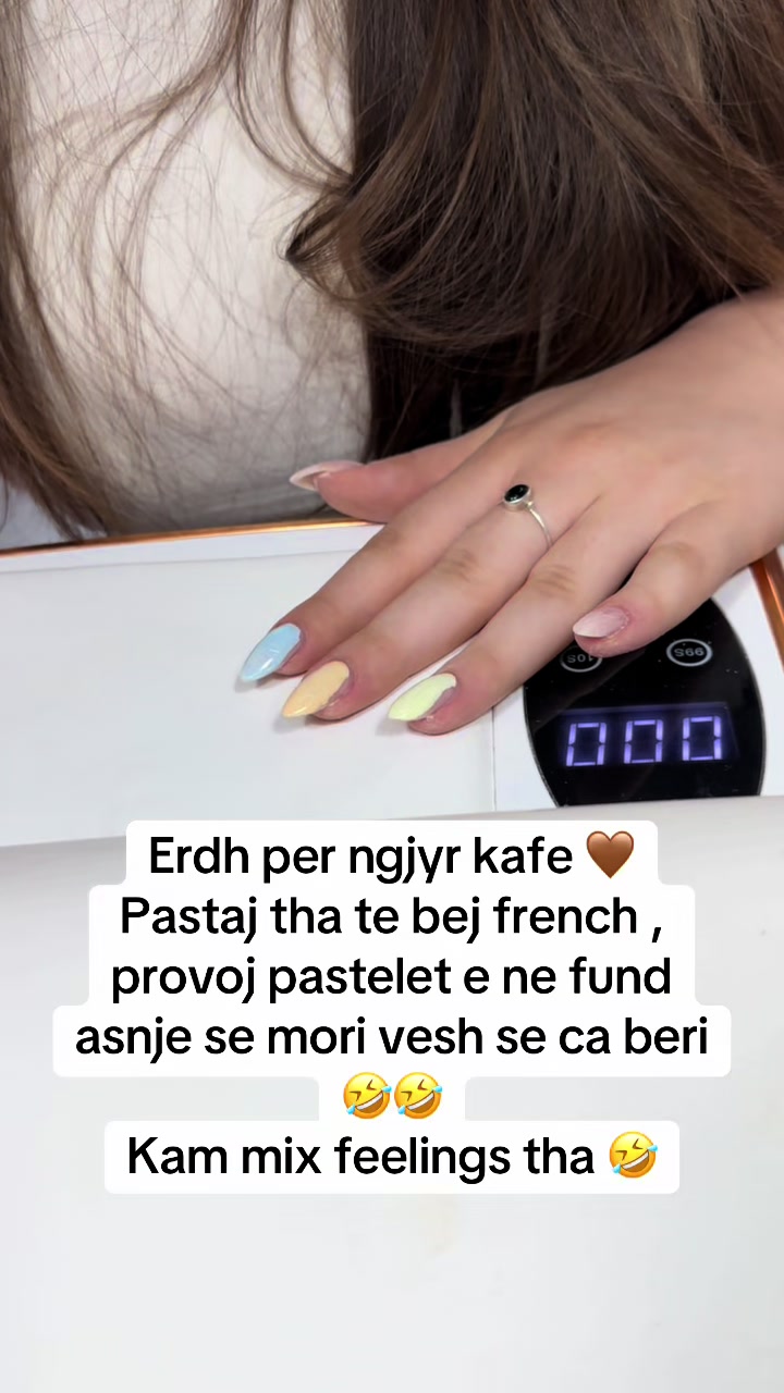@Femme Fatale Nails
