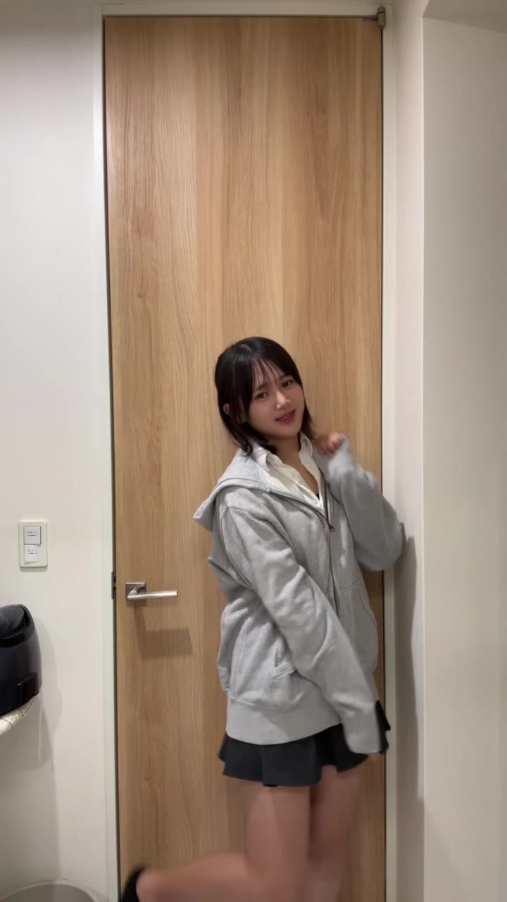 @秋山みずほ