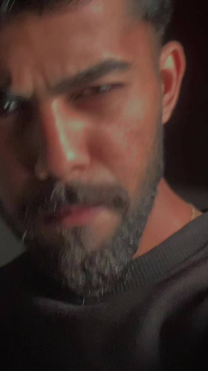 @𝗦𝗛𝗘𝗡 🎶🇦🇪