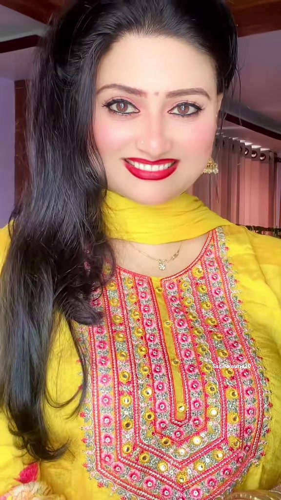 @🦋 Sabi Rajauria 🦋