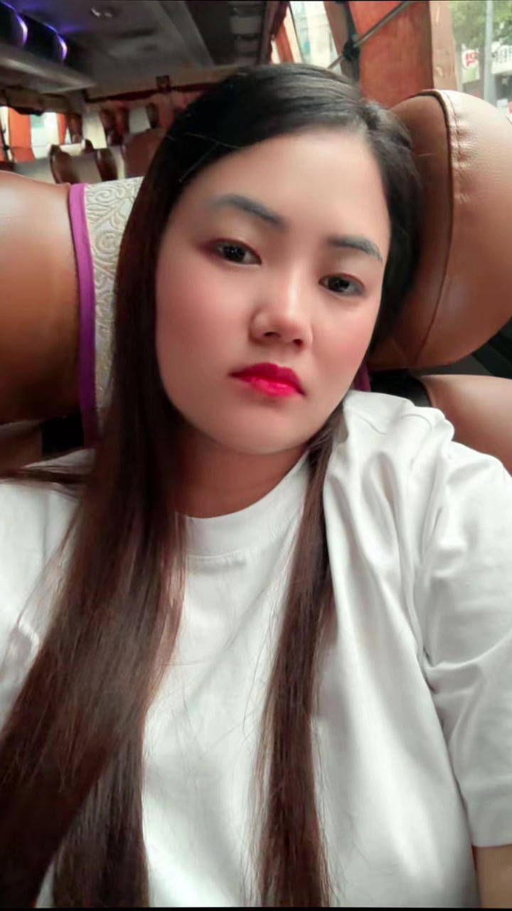 @💞PARBATI WAIBA💞🇰🇷