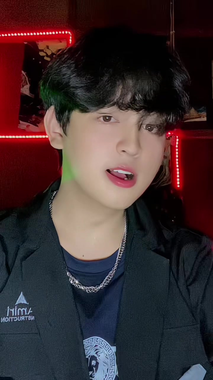 @🧛♂️ ℤ𝕒𝕪 𝕄𝕚𝕟 ℕ𝕪𝕚🧛♂️
