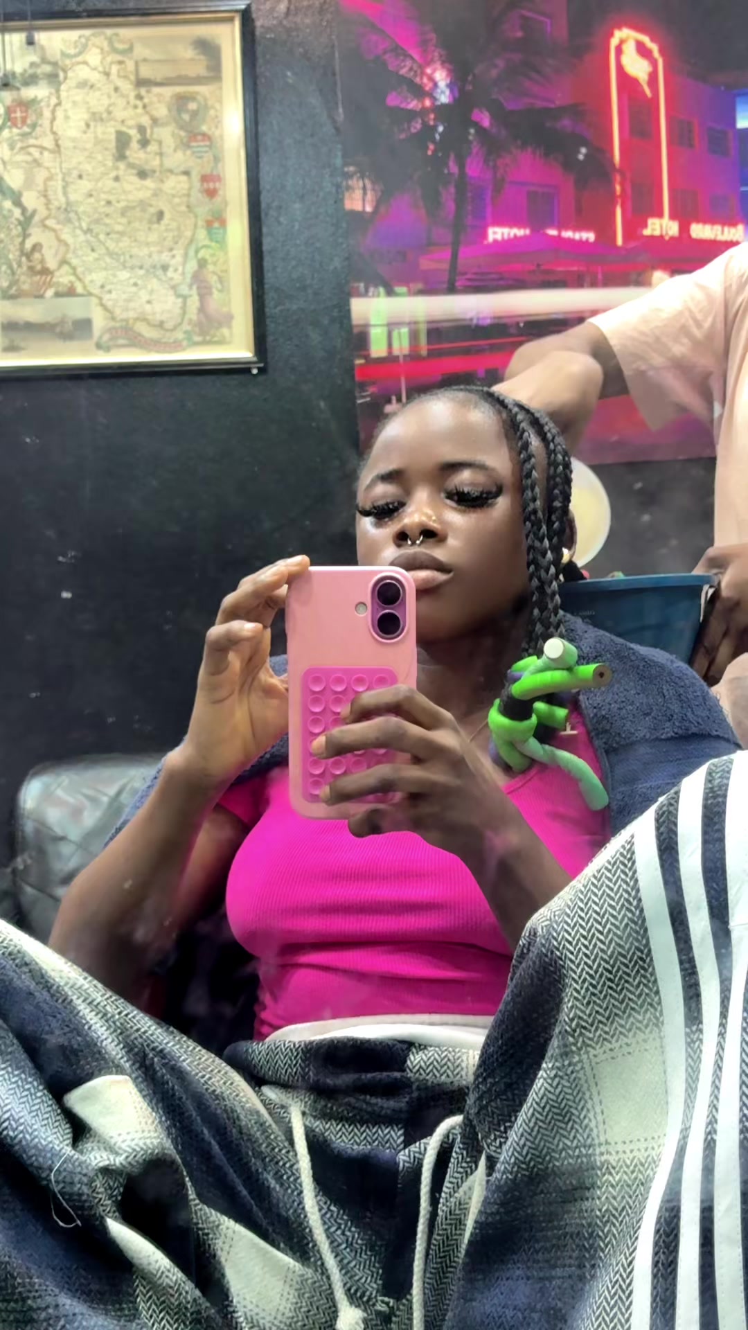 @LADYJAY OMOGE EKO