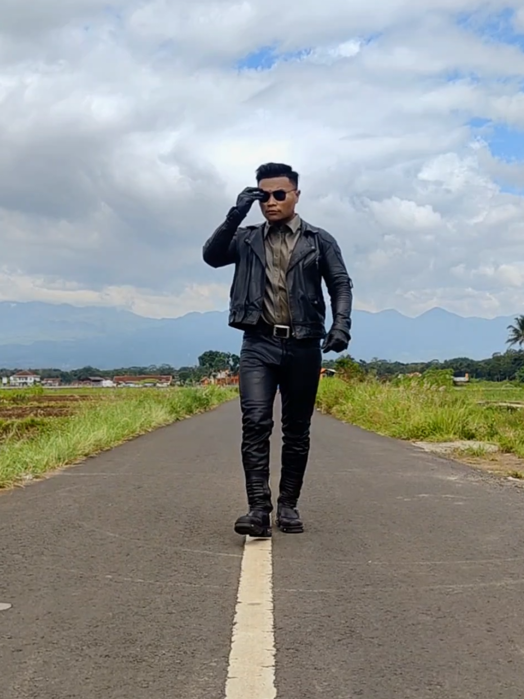 @Gus Leather