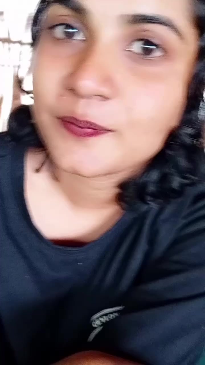 @𝗠𝗔𝗟𝗜𝗧𝗛𝗜 _ 🐣🥹