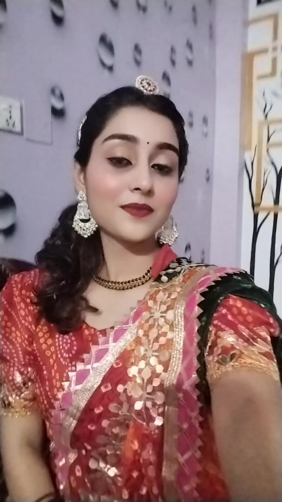 @Kalie (कली)