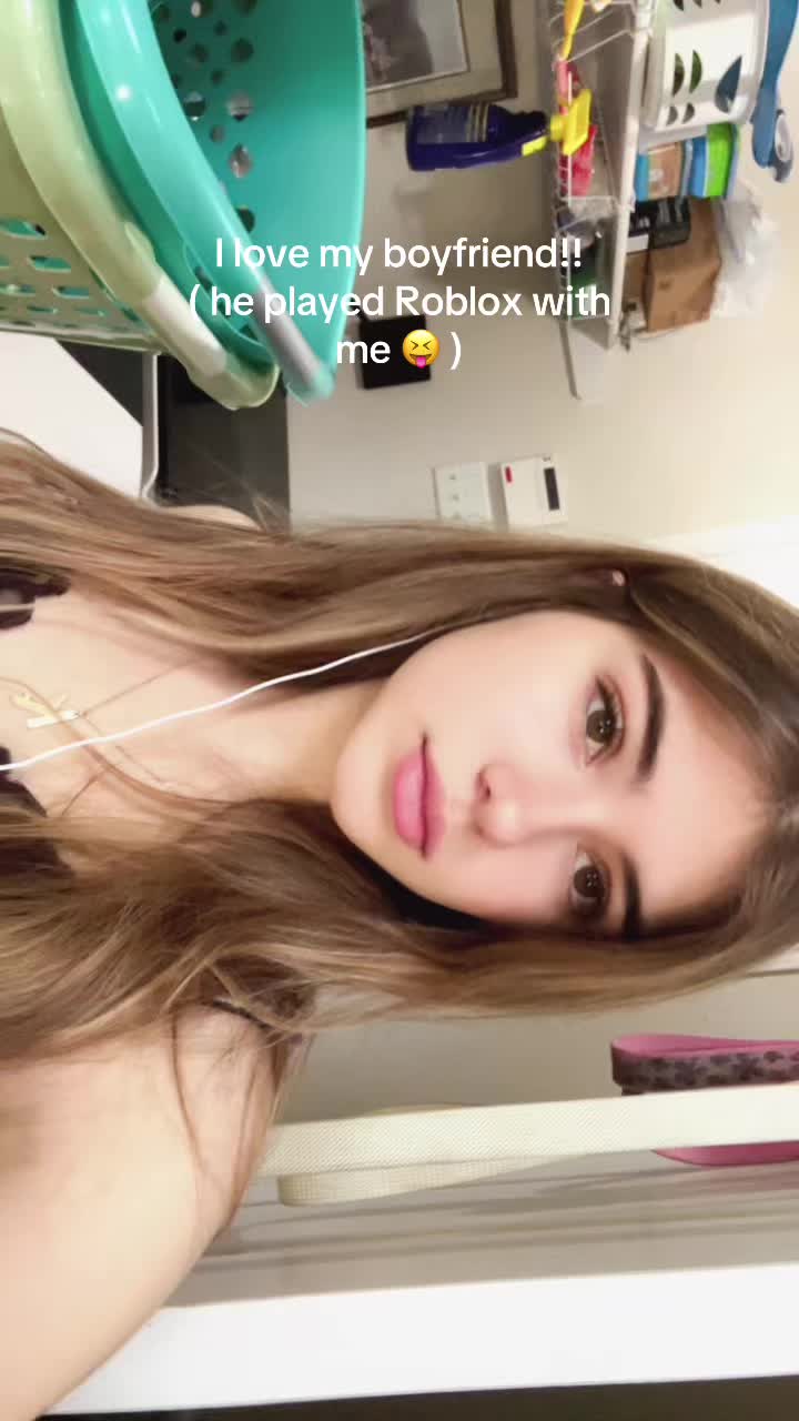 @karrawashere