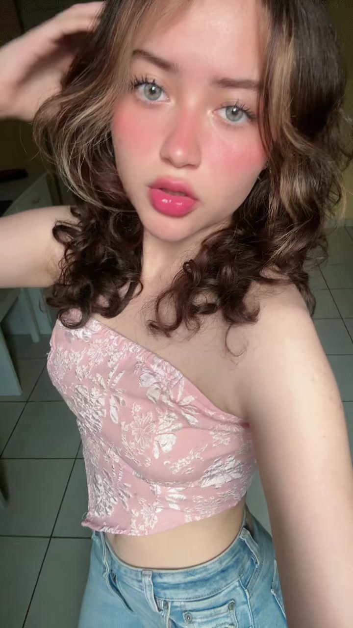 @Francellacher🍒