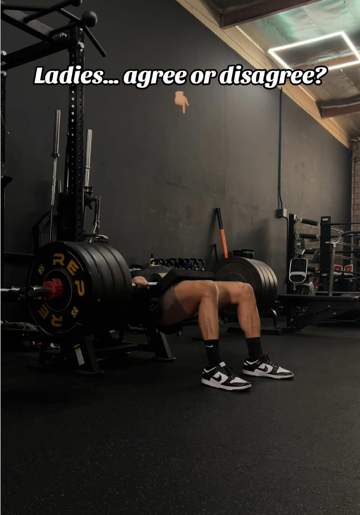 @RolandoCorzoFitness