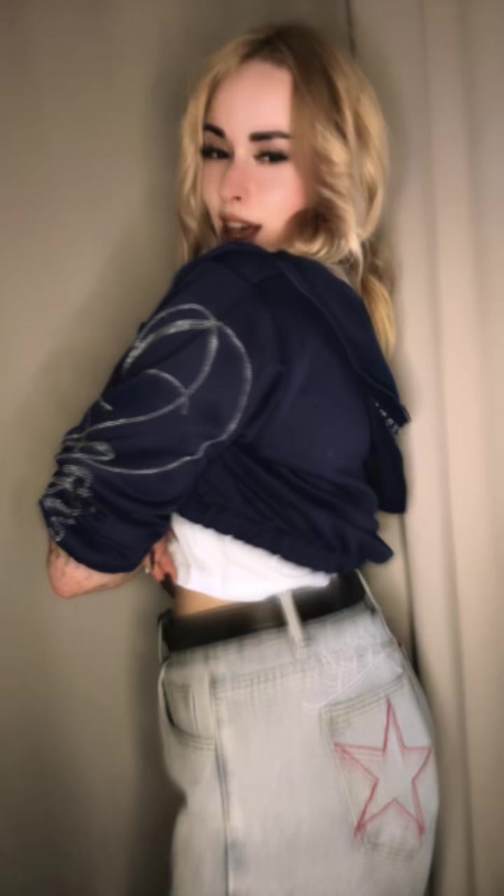 @Алина Молчанова