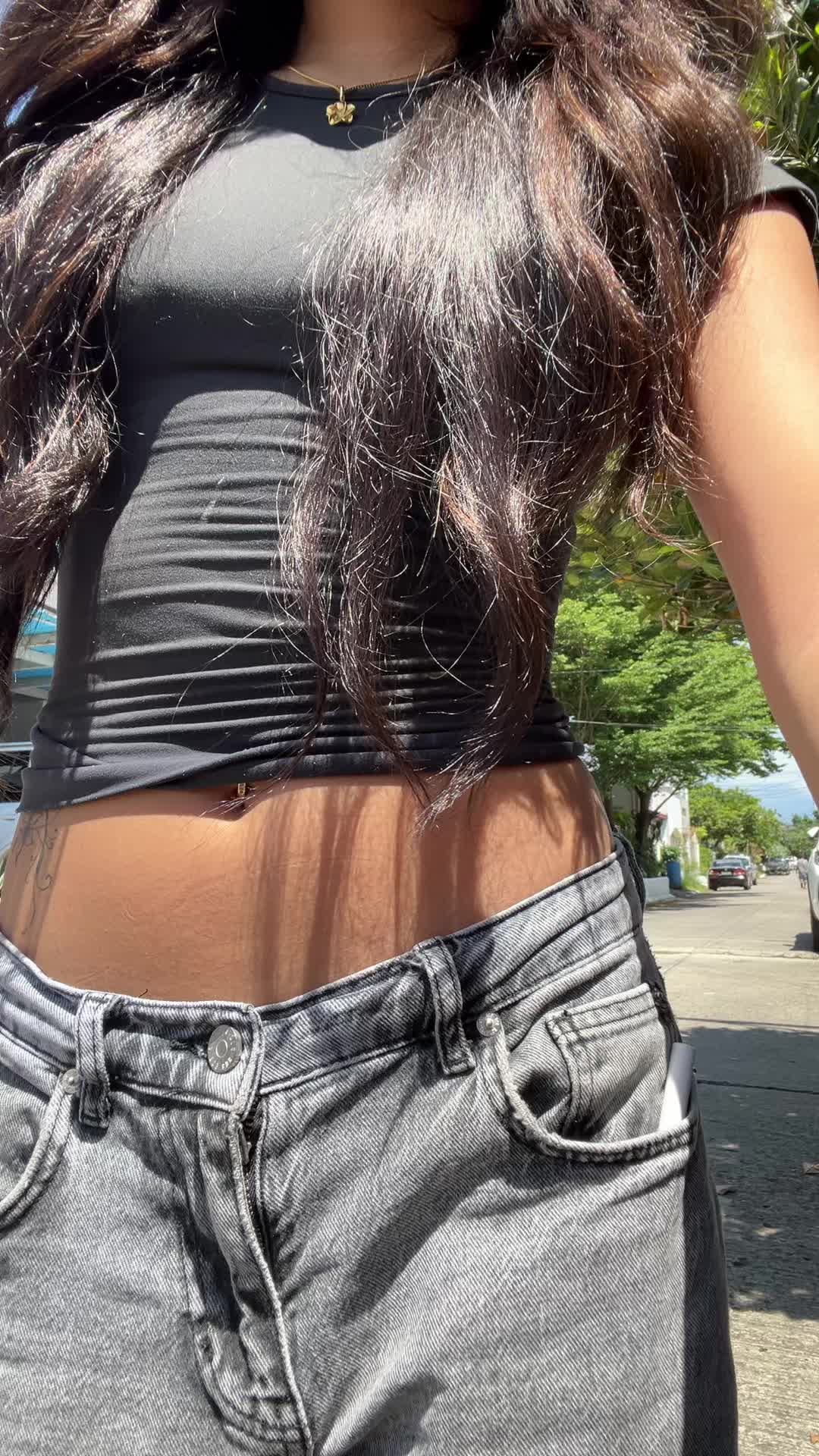@🦋