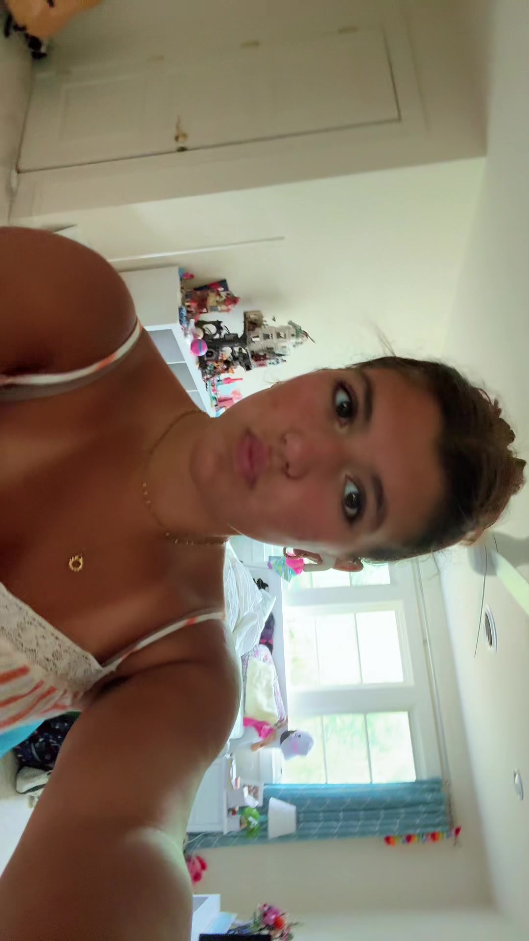 @livvispammm