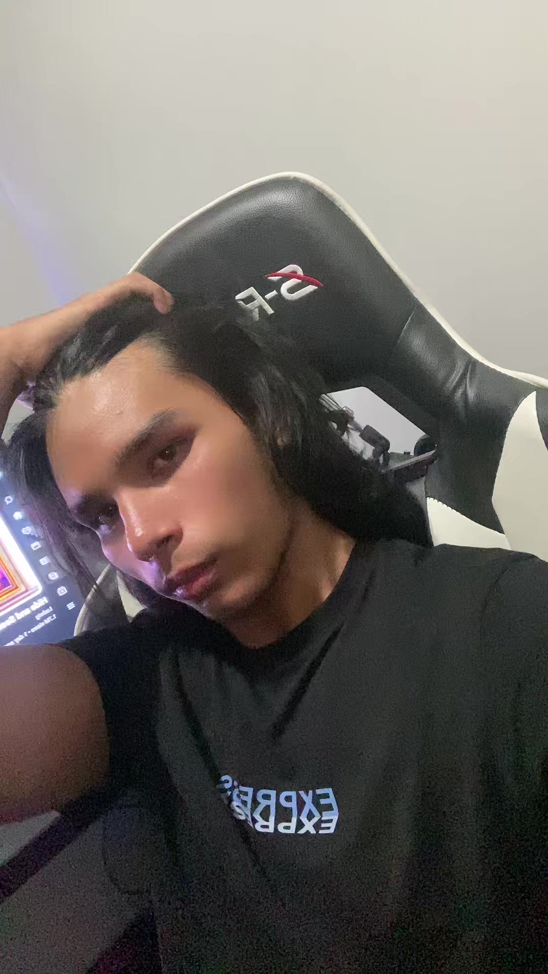 @🕷️