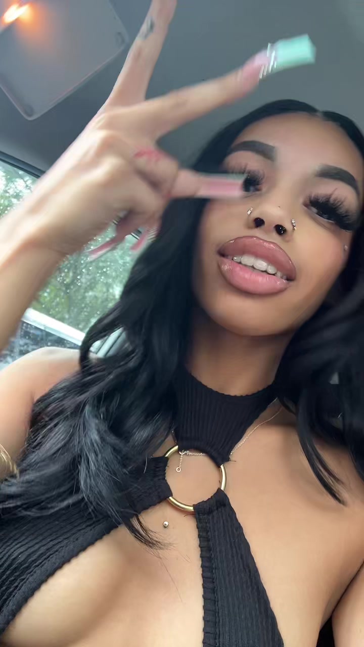 @Julia Montero