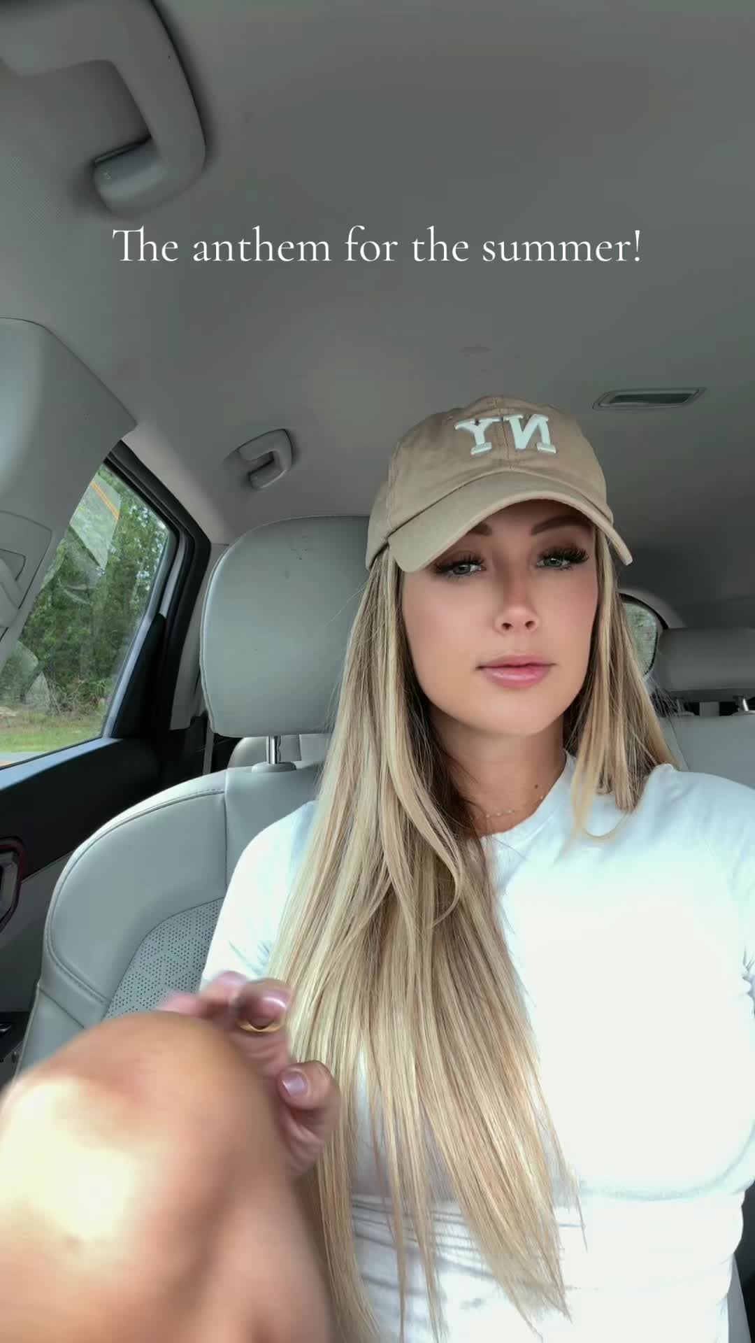 @Kelly_Marie_💛