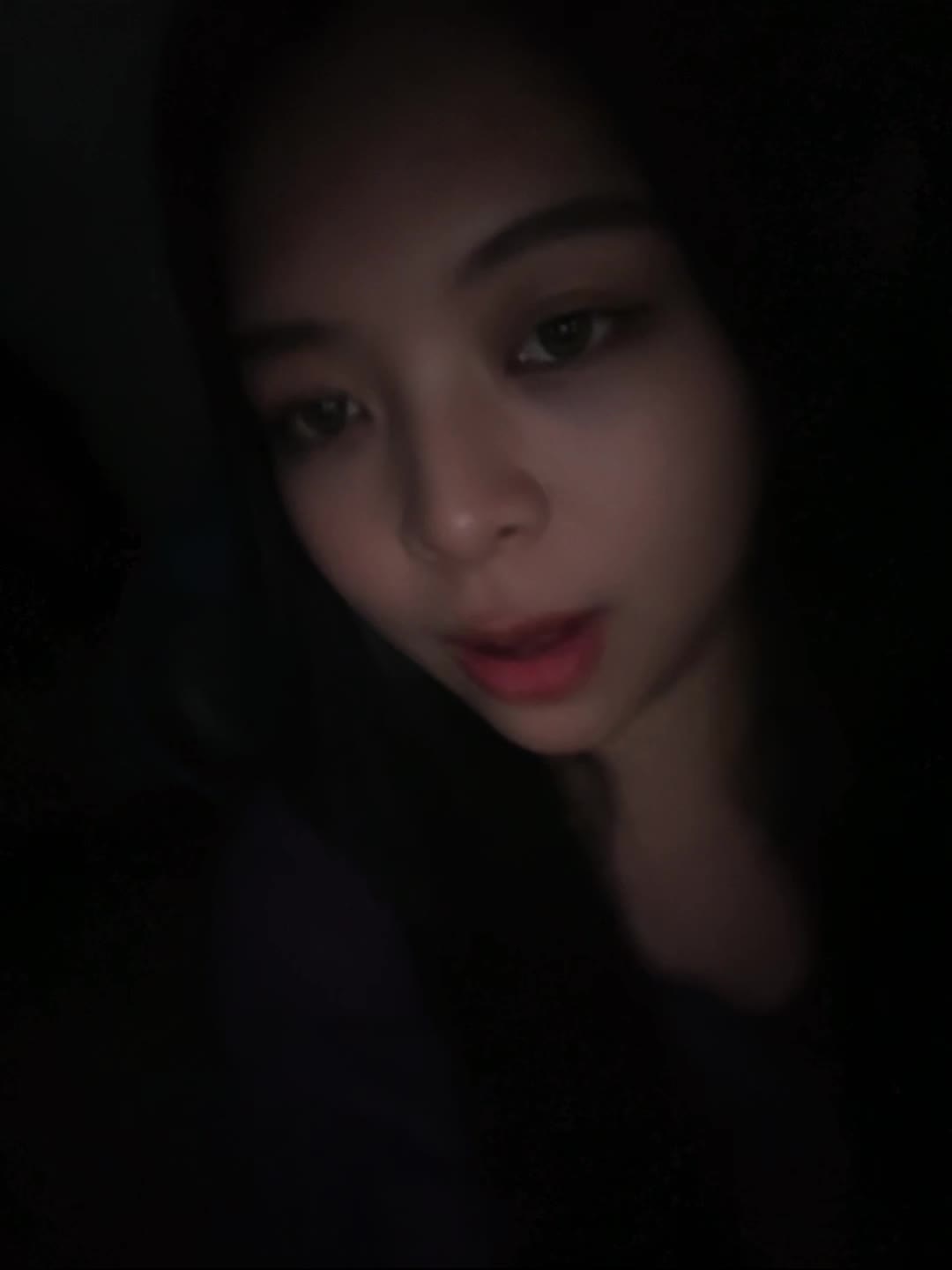 @caffeinee