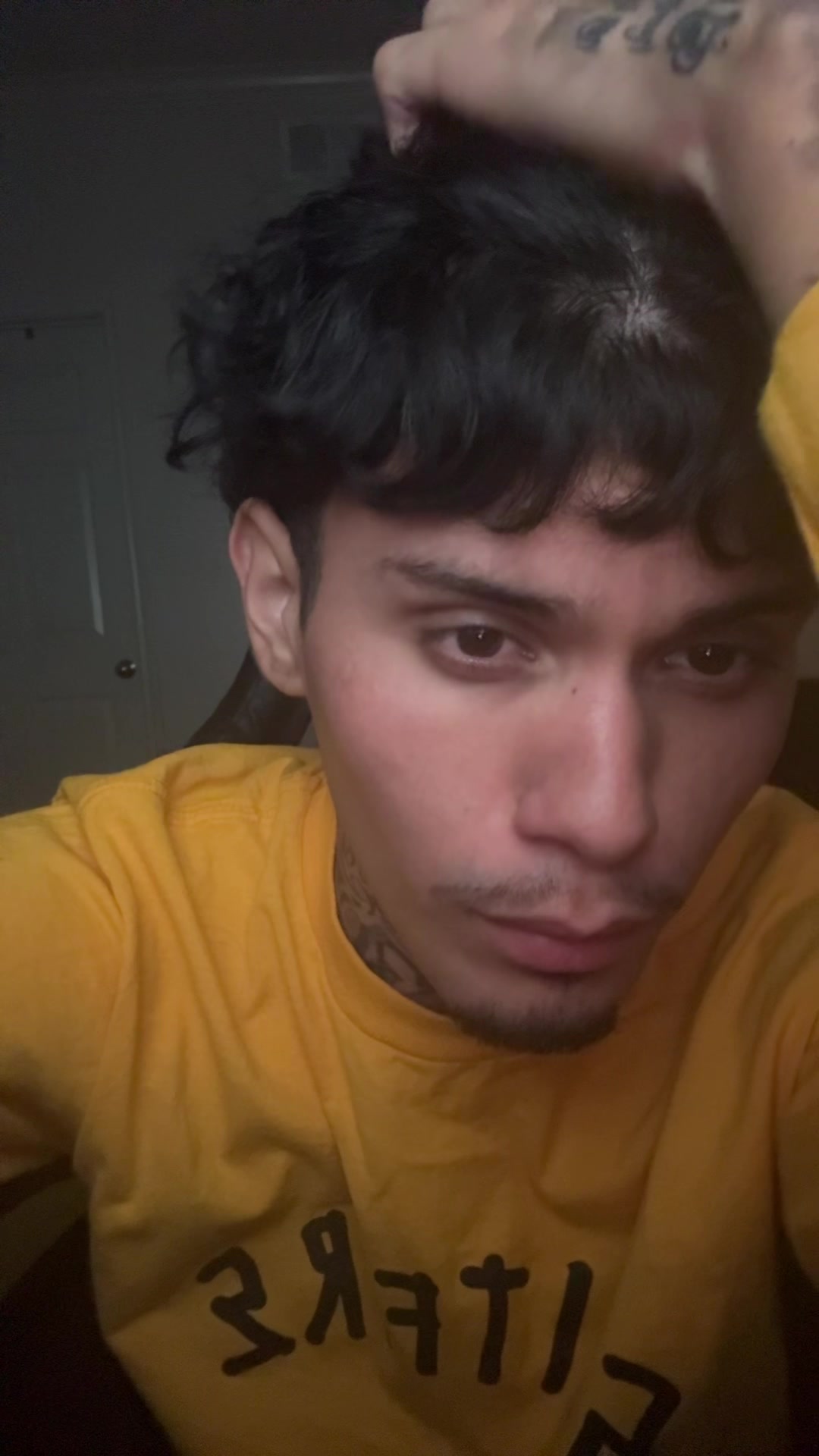 @e