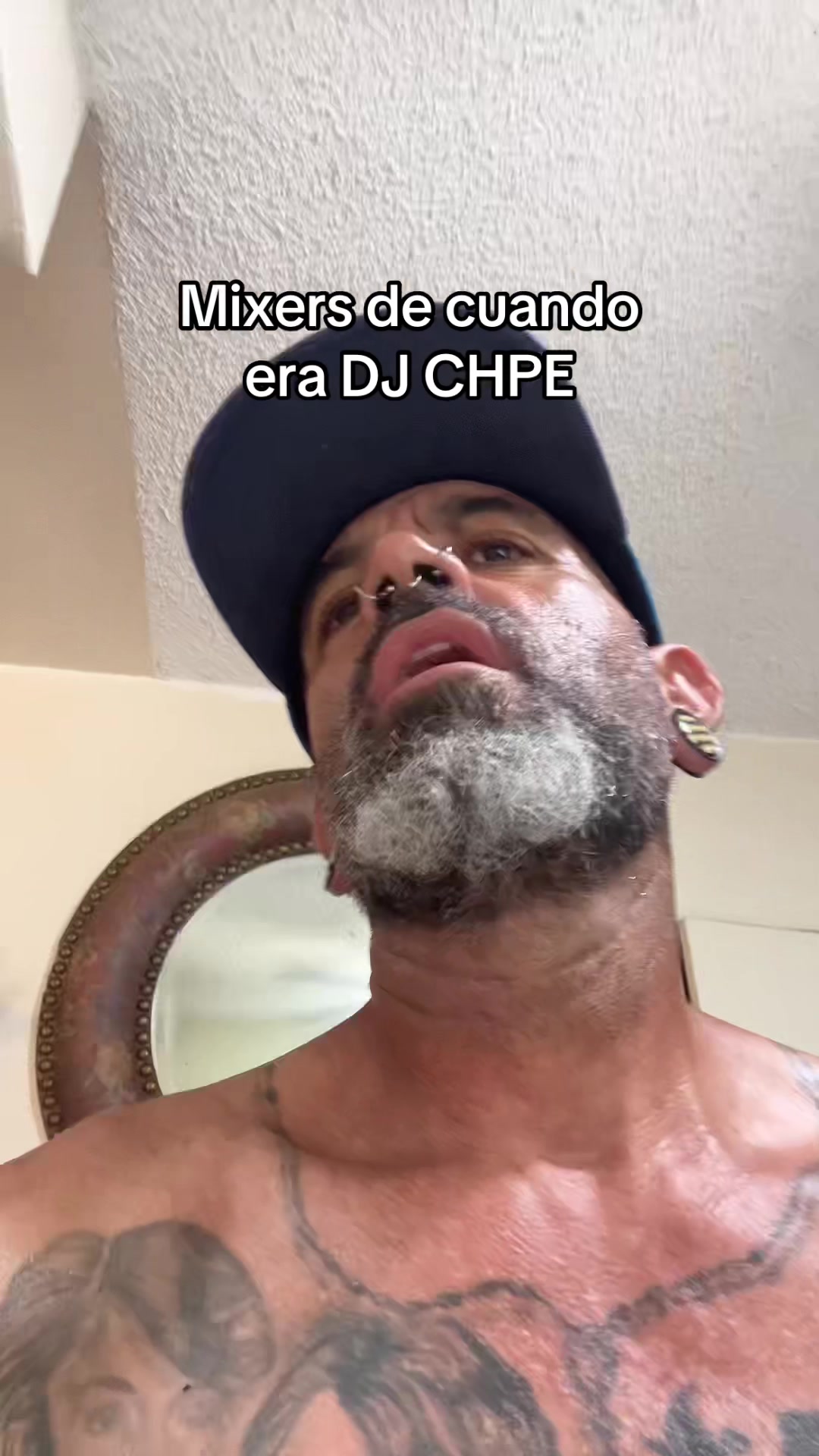 @Chpelopez
