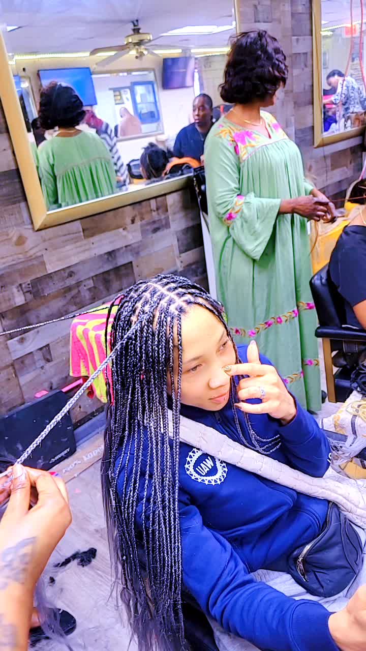 @African Genesis Hair Baba