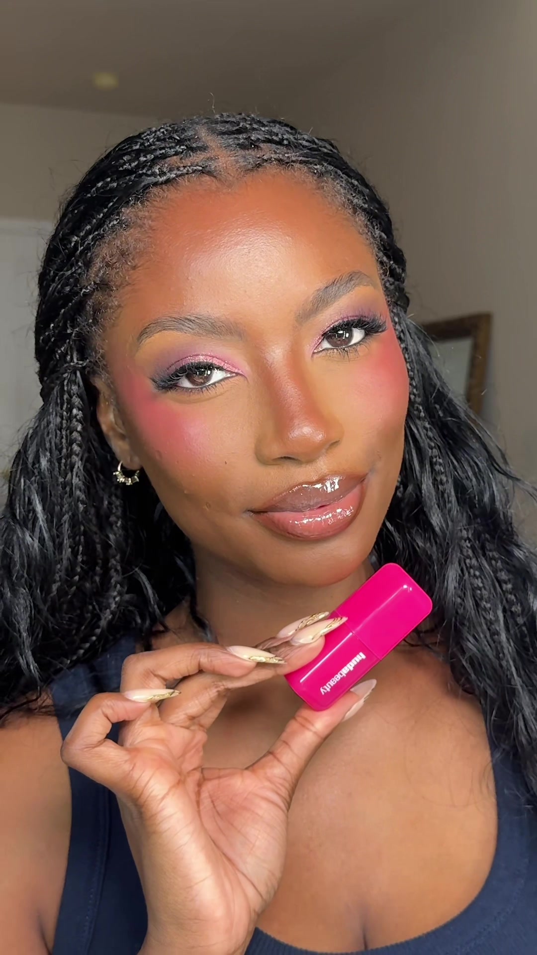 @Kayla B | Beauty Creator✨