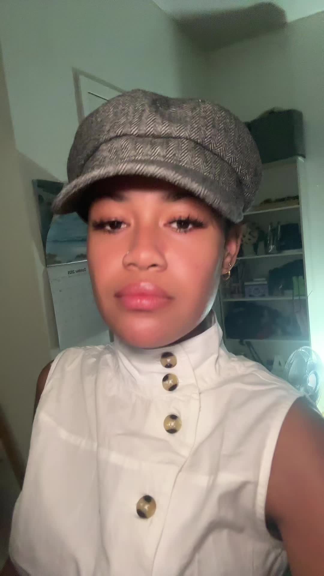 @Myleftcheeck