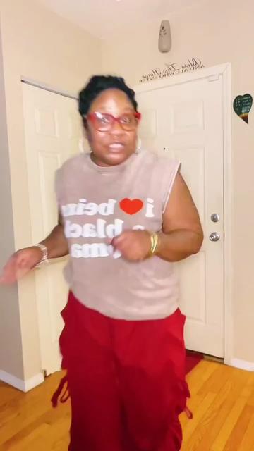 @BROWNCHICK-FASHION🚂