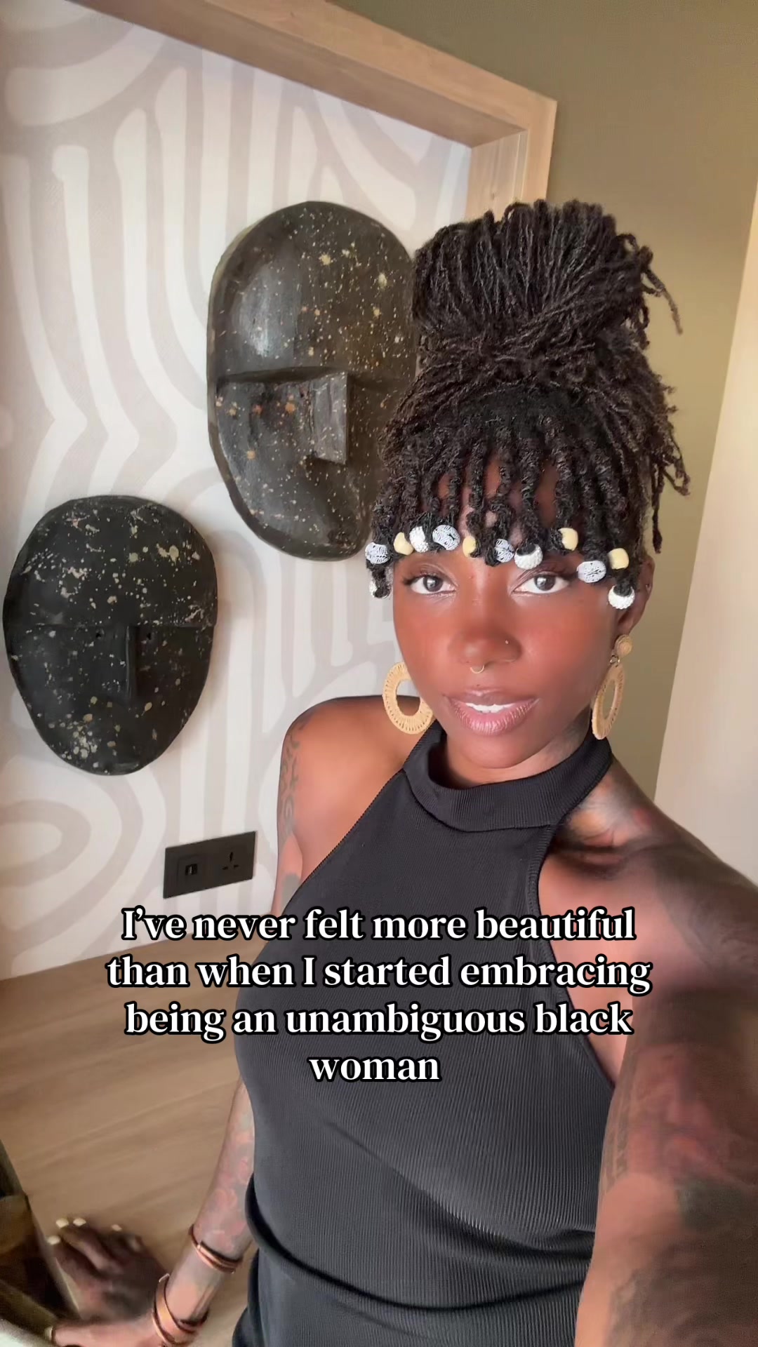 @Monique | World Traveler
