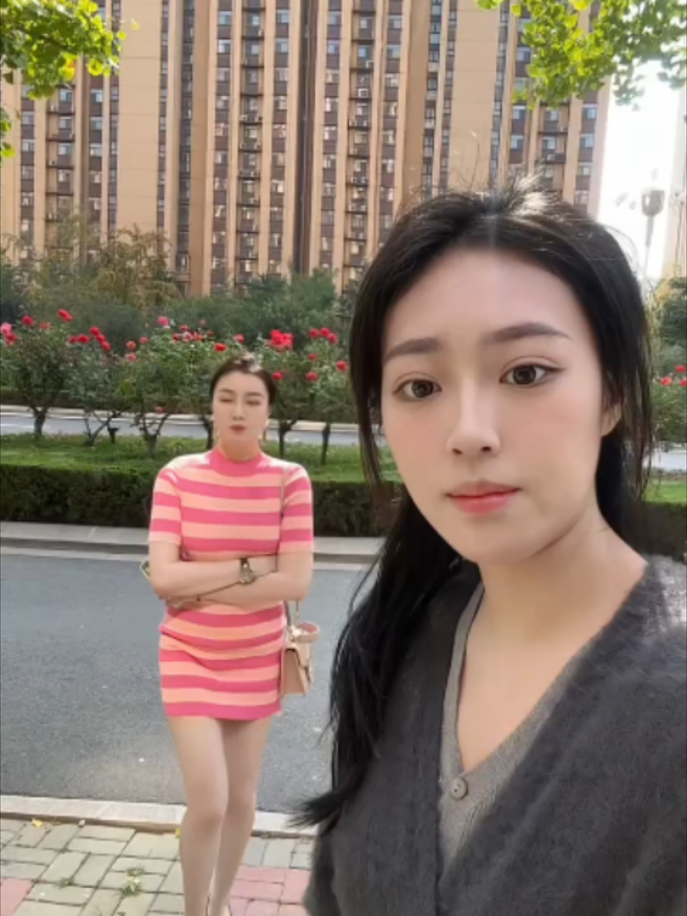@关注才回复