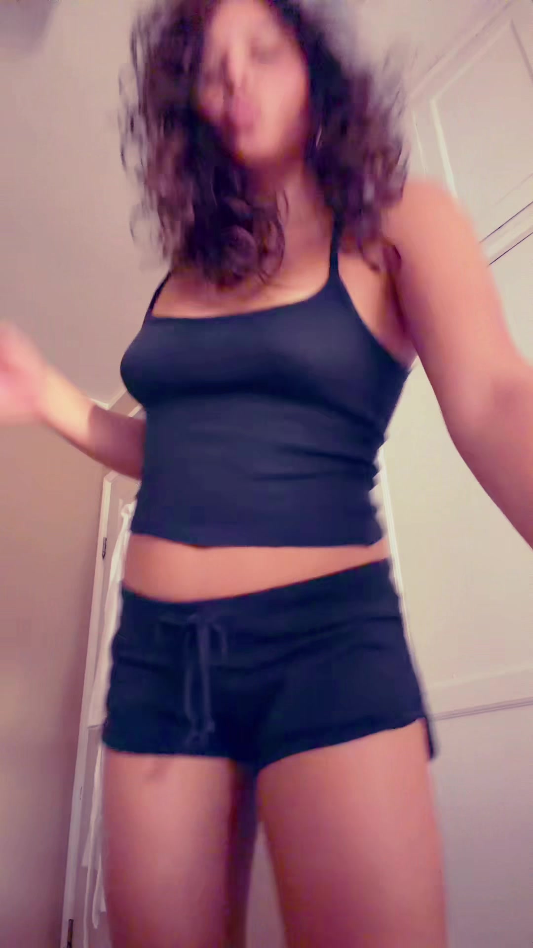 @Valentina