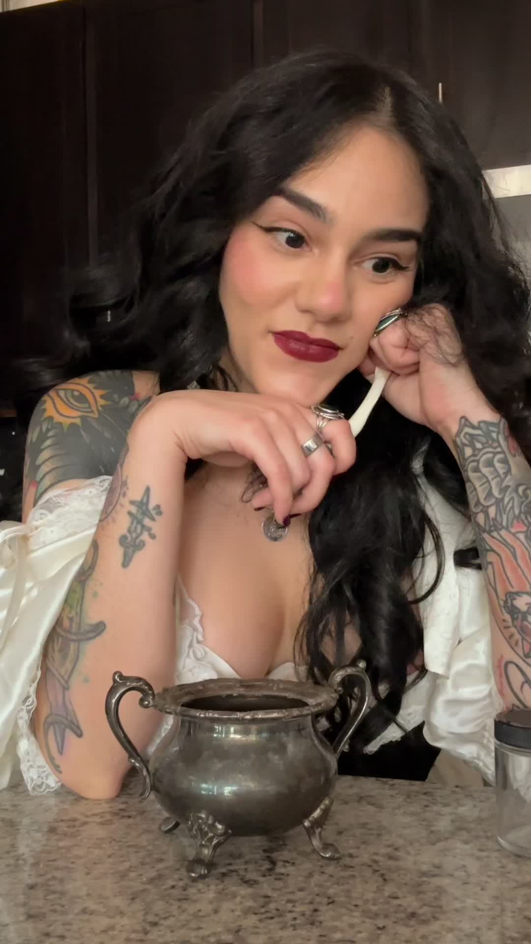 @Willow Addams