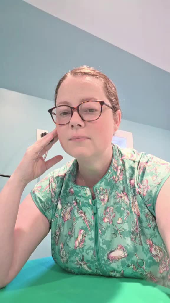 @ShookyDogGroomer-Rachel Shook