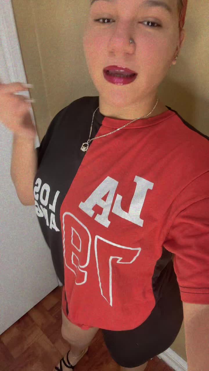 @Nikyy🍒💋