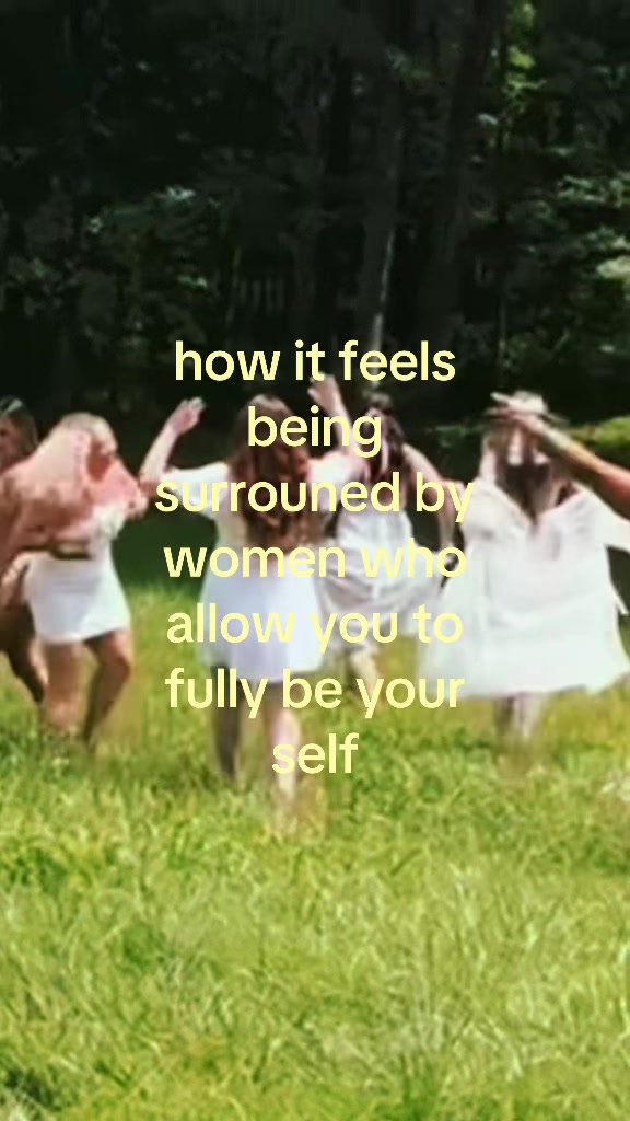 @MAYA 🦋