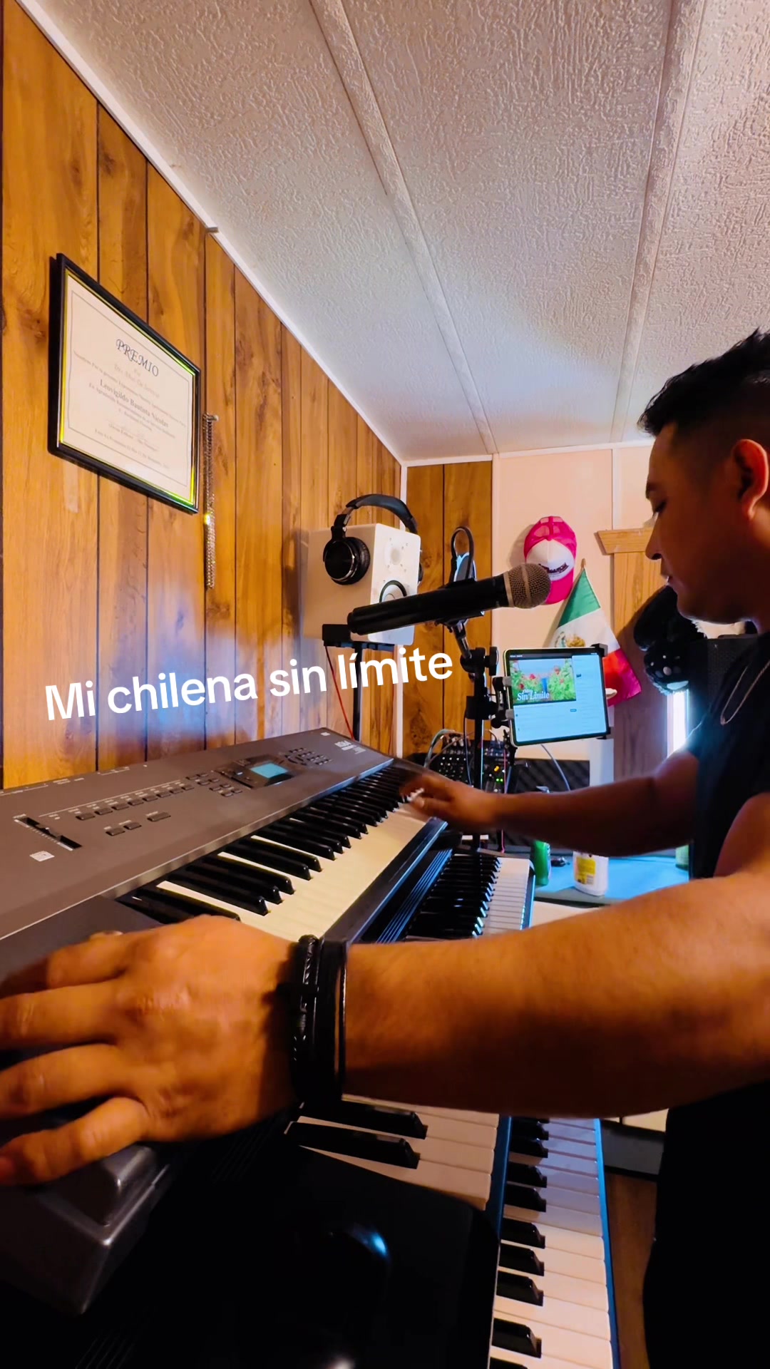 @LEO  TECLADISTA