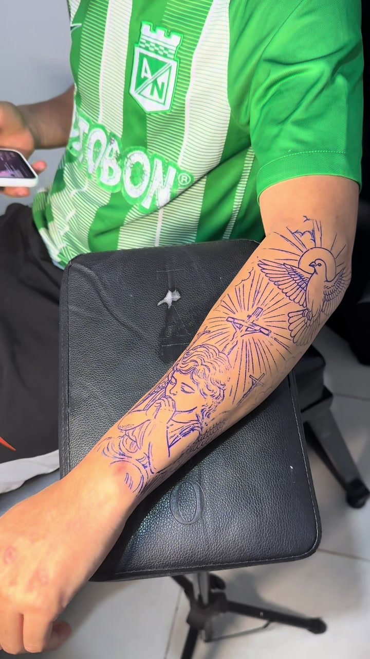 @Santos Tatto 🧑🏾🦱✒️