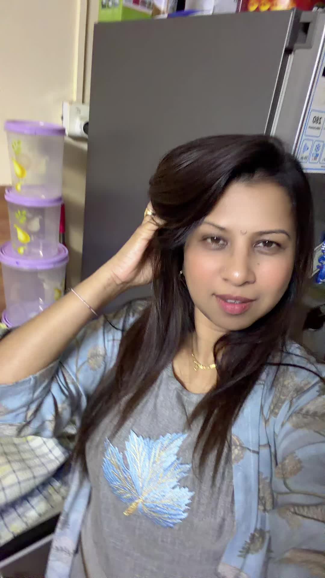 @SIMRAN 🇲🇺