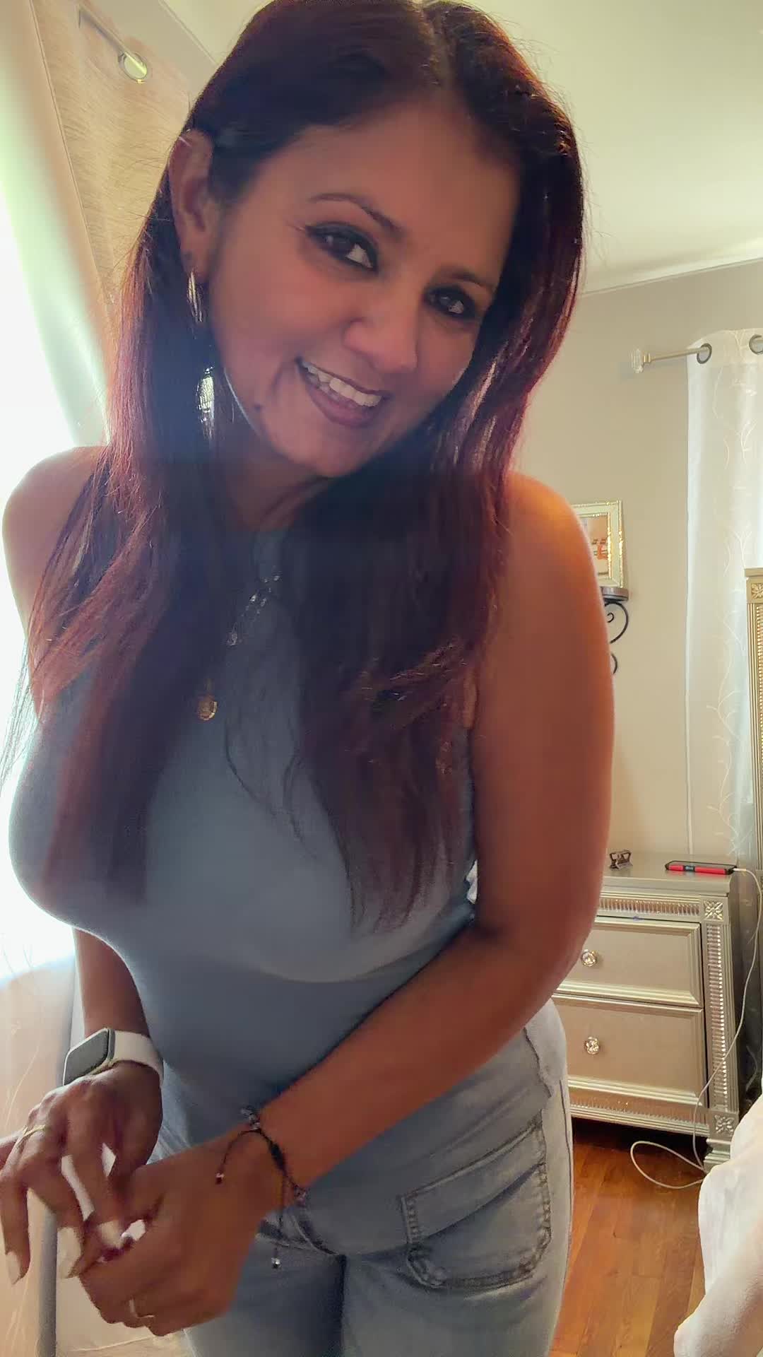 @YEISY