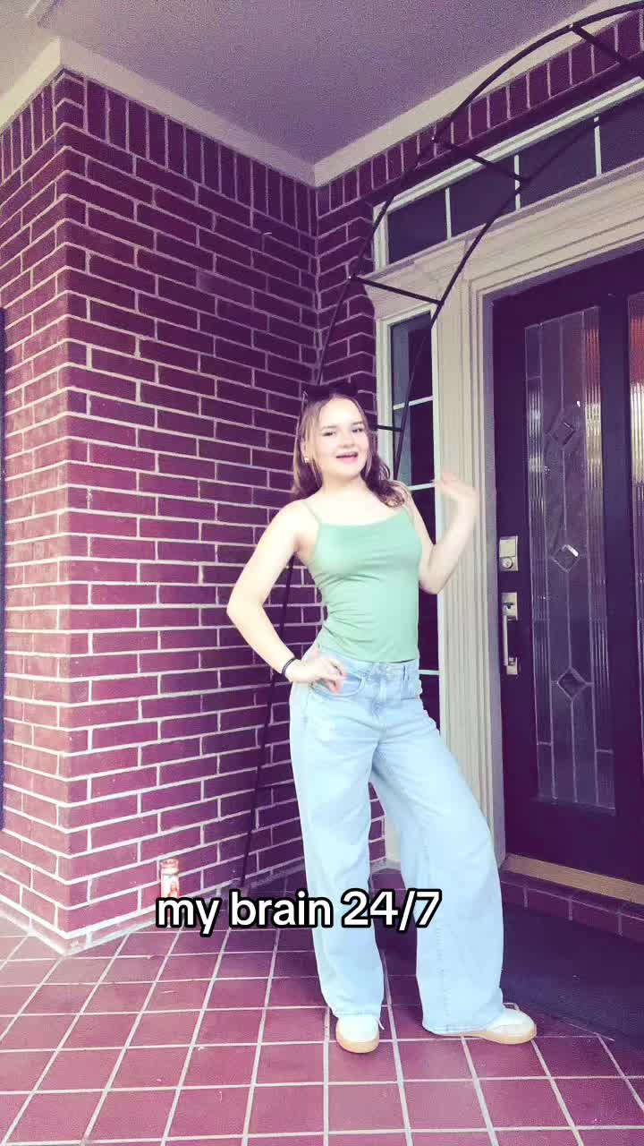 @ally_giele